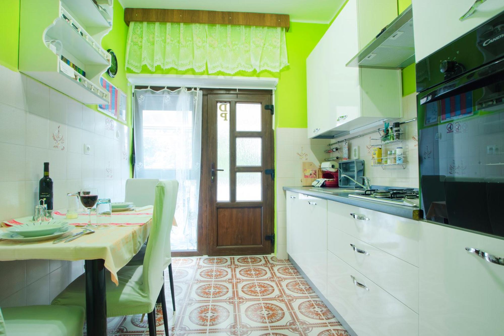 Apartments Karmelic Малинска Екстериор снимка