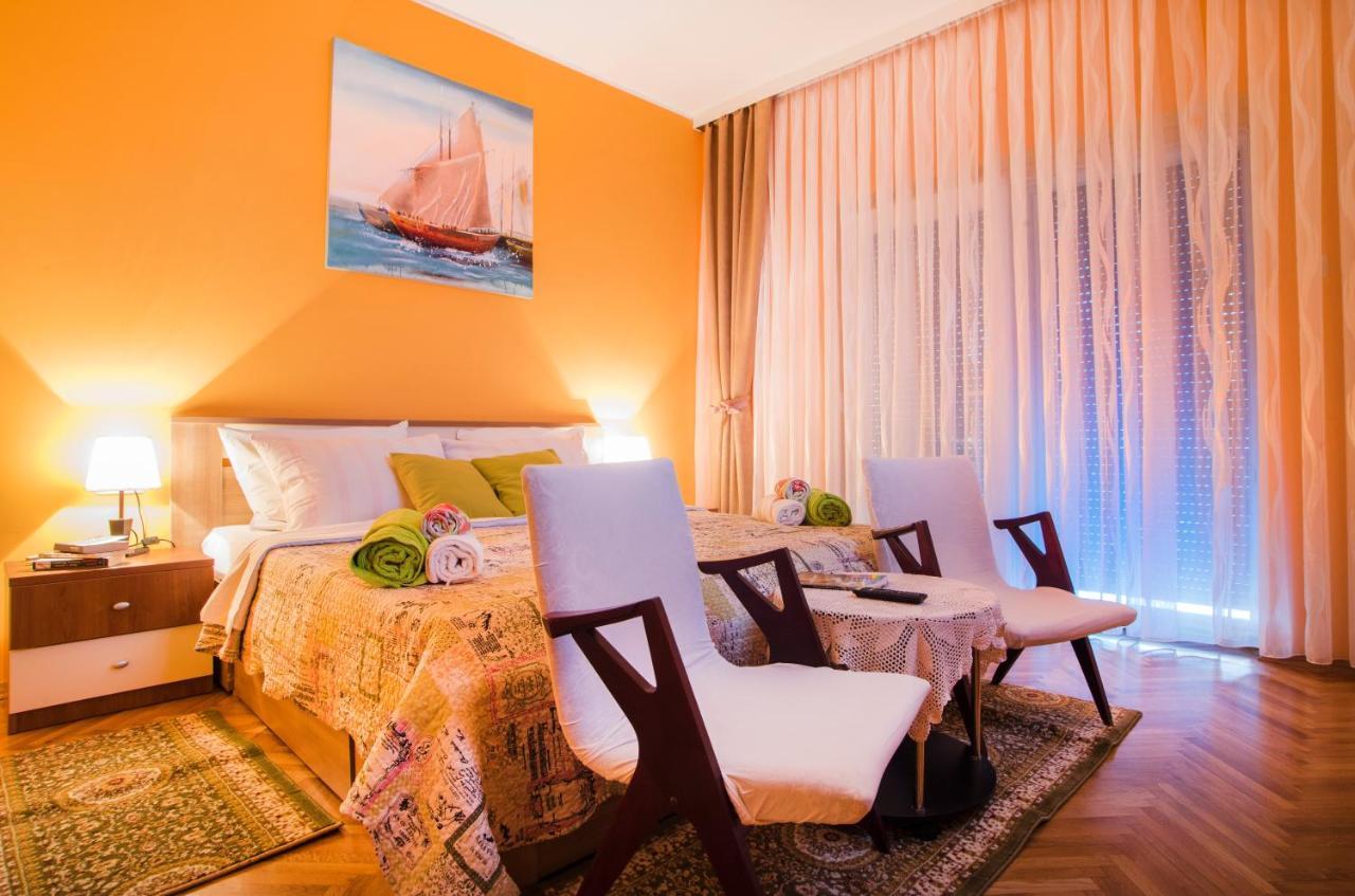 Apartments Karmelic Малинска Екстериор снимка