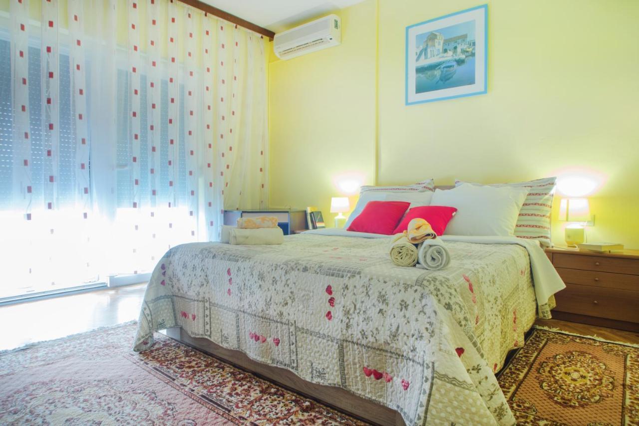Apartments Karmelic Малинска Екстериор снимка