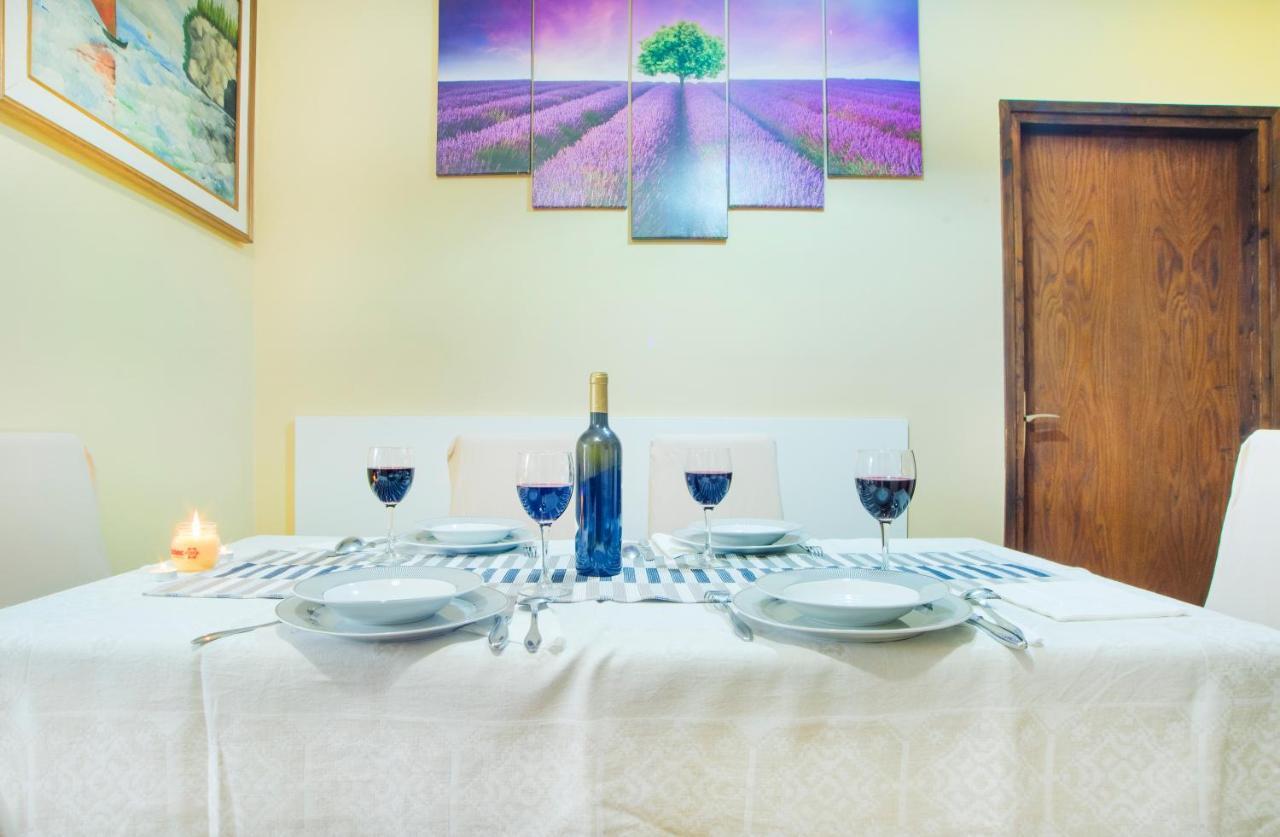 Apartments Karmelic Малинска Екстериор снимка