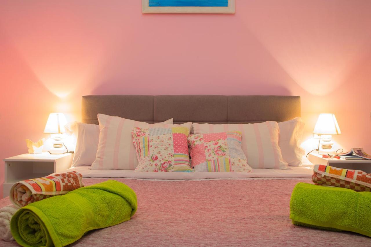 Apartments Karmelic Малинска Екстериор снимка