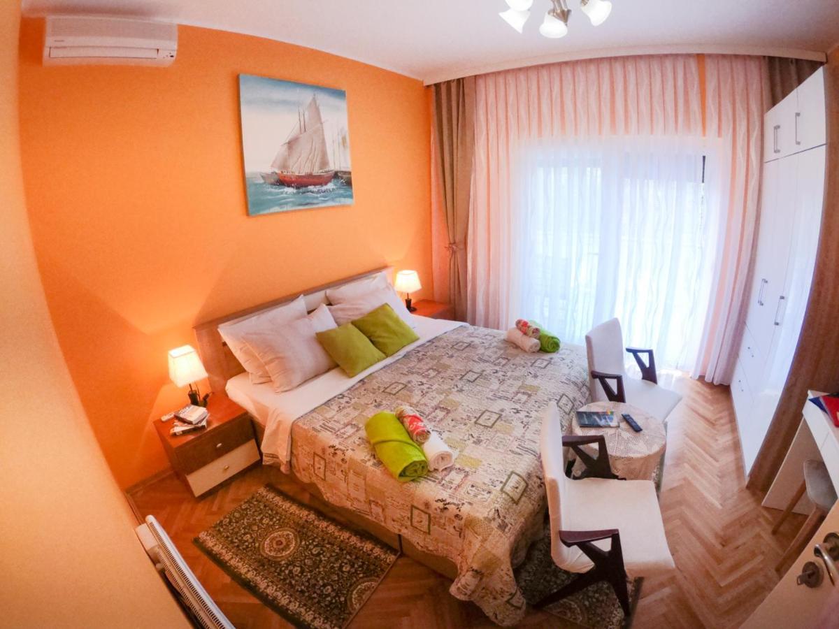Apartments Karmelic Малинска Екстериор снимка
